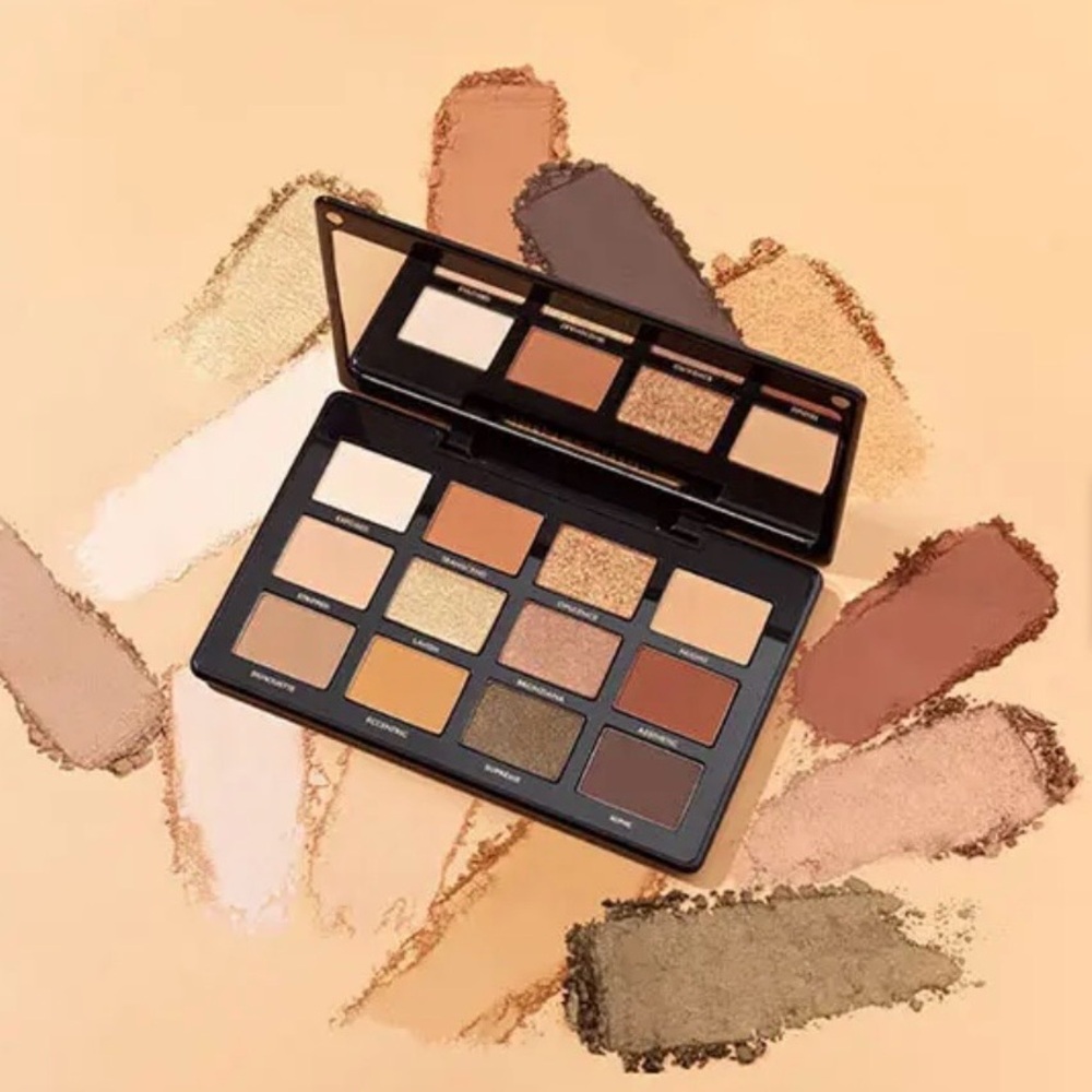 Artist Couture Supreme Nudes Eyeshadow Palette